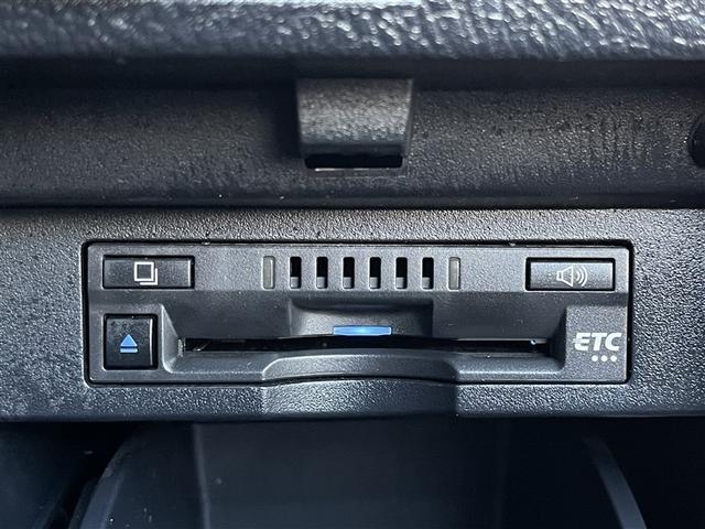 アルファード ２．５Ｓ　４ＷＤ　フルセグ　メモリーナビ　ミュージックプレイヤー接続可　バックカメラ　衝突被害軽減システム　ＥＴＣ　両側電動スライド　ＬＥＤヘッドランプ　乗車定員８人　３列シート　フルエアロ　記録簿（24枚目）