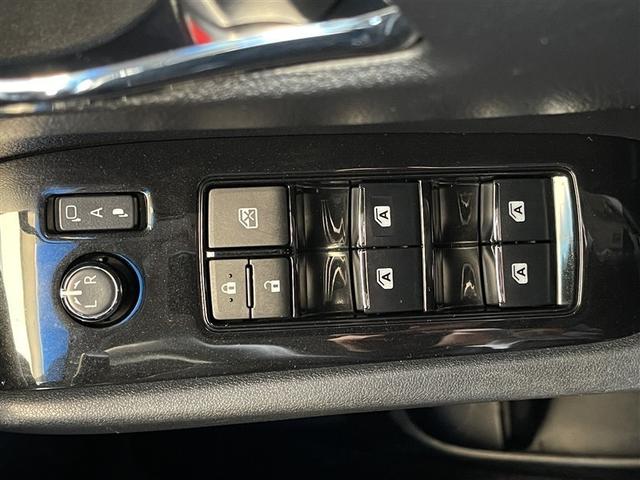 アルファード ２．５Ｓ　４ＷＤ　フルセグ　メモリーナビ　ミュージックプレイヤー接続可　バックカメラ　衝突被害軽減システム　ＥＴＣ　両側電動スライド　ＬＥＤヘッドランプ　乗車定員８人　３列シート　フルエアロ　記録簿（25枚目）