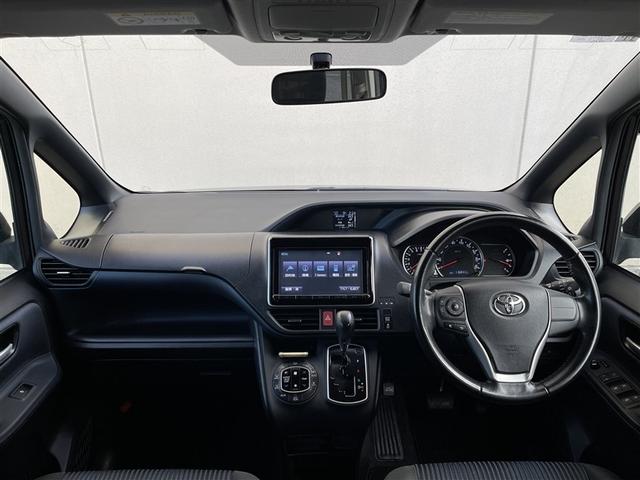 ノア Ｓｉ　４ＷＤ　フルセグ　メモリーナビ　ＤＶＤ再生　バックカメラ　ＥＴＣ　電動スライドドア　ＬＥＤヘッドランプ　乗車定員７人　３列シート　ワンオーナー　記録簿　アイドリングストップ（7枚目）