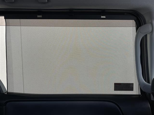 ノア Ｓｉ　４ＷＤ　フルセグ　メモリーナビ　ＤＶＤ再生　バックカメラ　ＥＴＣ　電動スライドドア　ＬＥＤヘッドランプ　乗車定員７人　３列シート　ワンオーナー　記録簿　アイドリングストップ（31枚目）