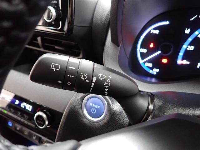 ヤリスクロス ハイブリッドＺ　４ＷＤ　バックカメラ　衝突被害軽減システム　ＥＴＣ　ＬＥＤヘッドランプ　記録簿（12枚目）