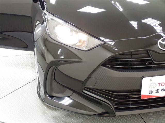 ヤリス Ｘ　４ＷＤ　メモリーナビ　バックカメラ　衝突被害軽減システム　ＥＴＣ（5枚目）