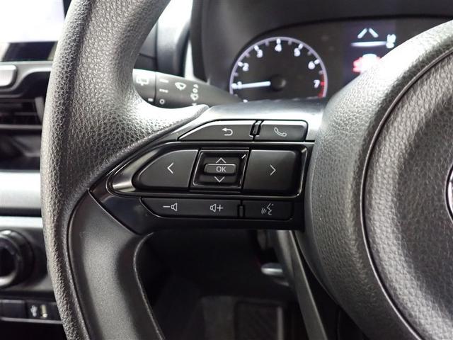 ヤリス Ｘ　４ＷＤ　メモリーナビ　バックカメラ　衝突被害軽減システム　ＥＴＣ（10枚目）