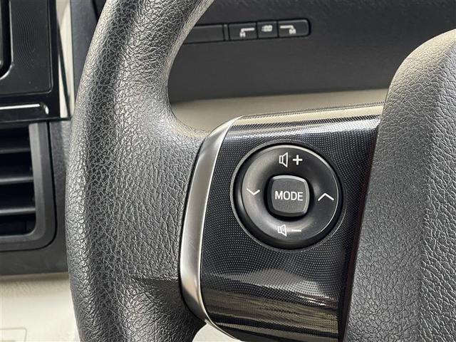 シエンタ X フルセグ メモリーナビ バックカメラ 衝突被害軽減システム 電動スライドドア 乗車定員7人 3列シート 記録簿(9枚目)