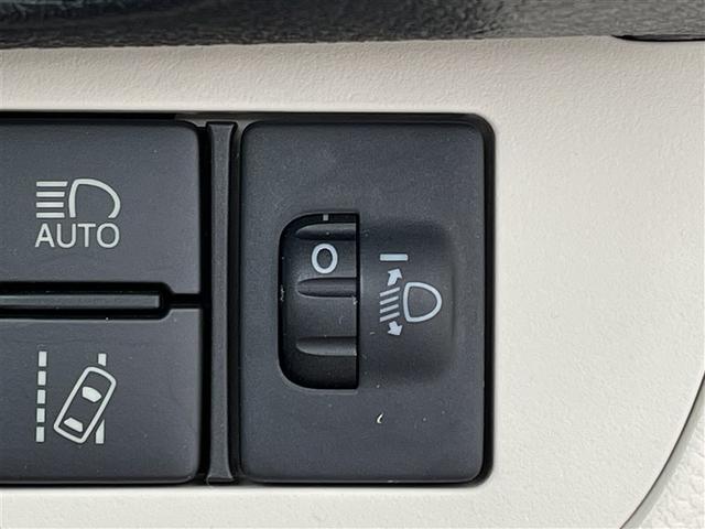 シエンタ X フルセグ メモリーナビ バックカメラ 衝突被害軽減システム 電動スライドドア 乗車定員7人 3列シート 記録簿(15枚目)