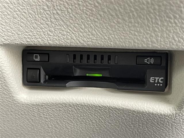 シエンタ X フルセグ メモリーナビ バックカメラ 衝突被害軽減システム 電動スライドドア 乗車定員7人 3列シート 記録簿(20枚目)