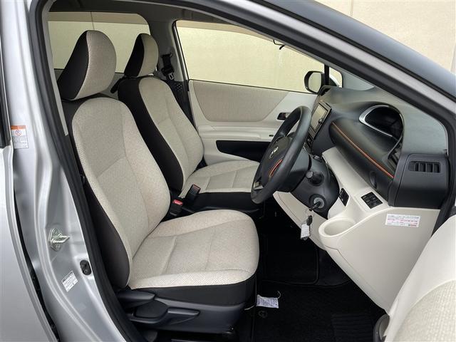 シエンタ X フルセグ メモリーナビ バックカメラ 衝突被害軽減システム 電動スライドドア 乗車定員7人 3列シート 記録簿(22枚目)