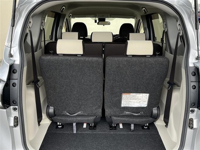 シエンタ X フルセグ メモリーナビ バックカメラ 衝突被害軽減システム 電動スライドドア 乗車定員7人 3列シート 記録簿(25枚目)