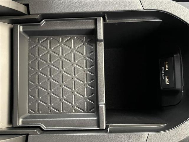 ＲＡＶ４ Ｇ　４ＷＤ　フルセグ　メモリーナビ　バックカメラ　衝突被害軽減システム　ＥＴＣ　ＬＥＤヘッドランプ（34枚目）