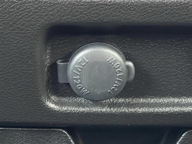 ソリオバンディット ハイブリッドＭＶ　フルセグ　メモリーナビ　バックカメラ　衝突被害軽減システム　ＥＴＣ　電動スライドドア　ＬＥＤヘッドランプ　アイドリングストップ（20枚目）