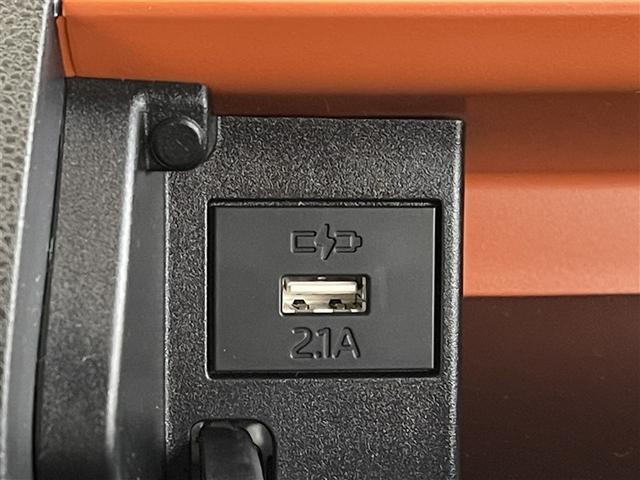 タント ファンクロス 4WD 衝突被害軽減システム 両側電動スライド LEDヘッドランプ アイドリングストップ(22枚目)