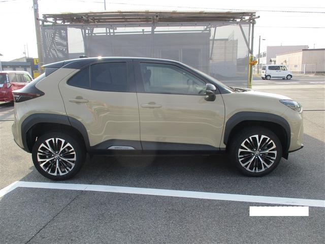 ヤリスクロス Ｚ　フルセグ　ミュージックプレイヤー接続可　バックカメラ　衝突被害軽減システム　ＥＴＣ　ＬＥＤヘッドランプ　ワンオーナー　記録簿（4枚目）