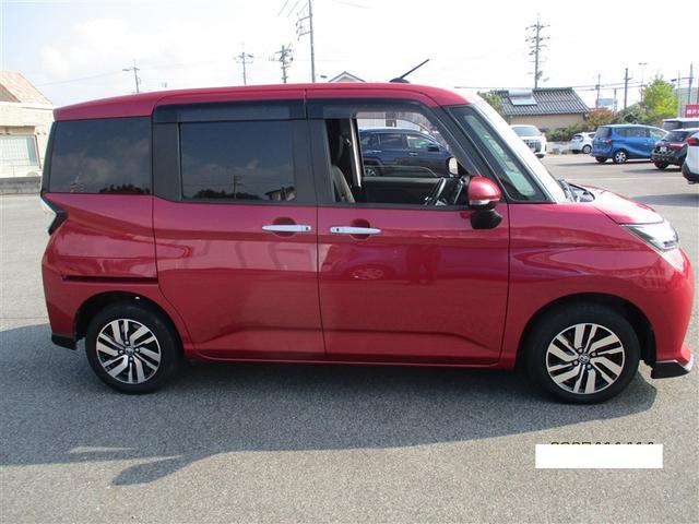 広々とした車内空間に優れた燃費性能。更にデザインも上質で人気のお車です！