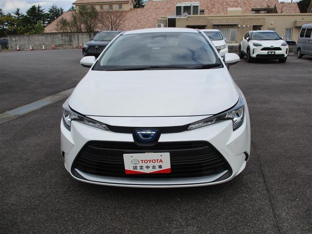 カローラツーリング ハイブリッド　Ｇ　フルセグ　メモリーナビ　バックカメラ　衝突被害軽減システム　ＥＴＣ　ドラレコ　ＬＥＤヘッドランプ　ワンオーナー　記録簿（2枚目）