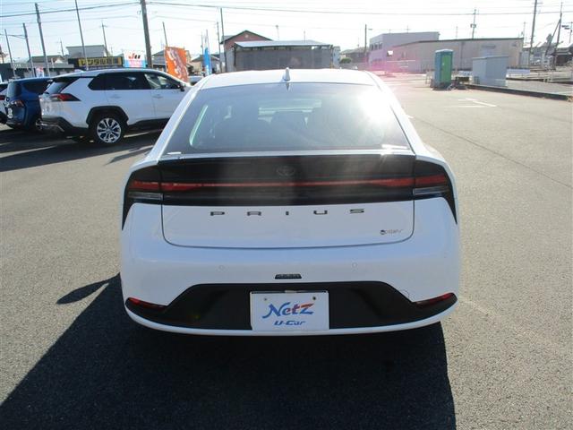 プリウス Ｘ　４ＷＤ　フルセグ　メモリーナビ　ＤＶＤ再生　バックカメラ　衝突被害軽減システム　ＥＴＣ　ドラレコ　ＬＥＤヘッドランプ　ワンオーナー　記録簿（6枚目）