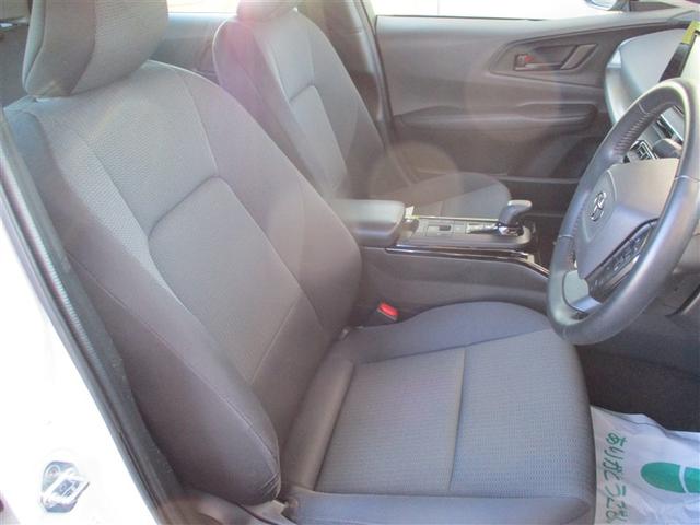 プリウス Ｘ　４ＷＤ　フルセグ　メモリーナビ　ＤＶＤ再生　バックカメラ　衝突被害軽減システム　ＥＴＣ　ドラレコ　ＬＥＤヘッドランプ　ワンオーナー　記録簿（10枚目）