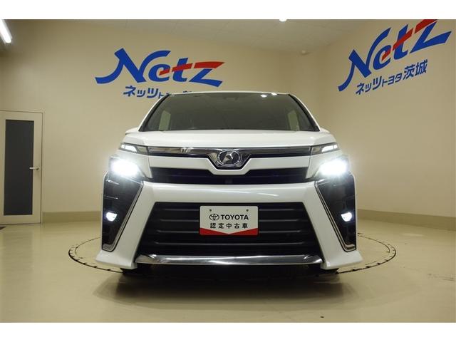 ヴォクシー ZS 9型純正ナビ フルセグTV ブルートゥース DVD再生 後席モニター リヤカメラ ETC スマートキー オートエアコン LEDライト クルーズコントロール 両側電動ドア セーフティセンス アルミ(34枚目)