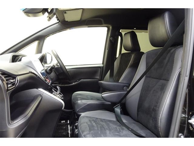 ヴォクシー ハイブリッドＺＳ　煌ＩＩＩ　１０型純正ナビ　フルセグＴＶ　ブルートゥース　ＤＶＤ再生　後席モニター　リヤカメラ　ＥＴＣ　スマートキー　シートヒーター　クルーズコントロール　ＬＥＤライト　両側電動ドア　セーフティセンス　アルミ（26枚目）