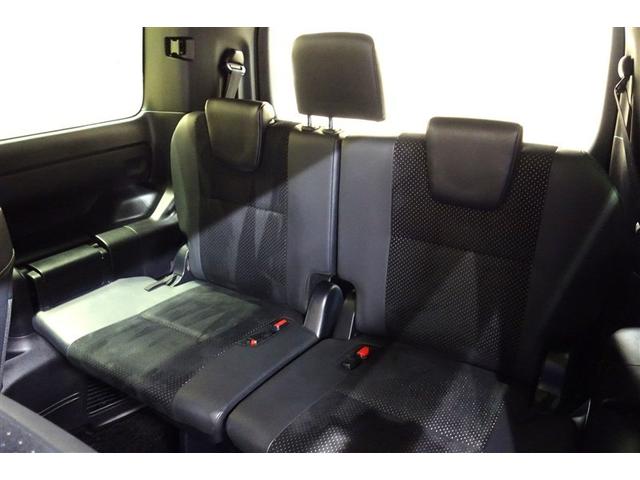 ヴォクシー ハイブリッドＺＳ　煌ＩＩＩ　１０型純正ナビ　フルセグＴＶ　ブルートゥース　ＤＶＤ再生　後席モニター　リヤカメラ　ＥＴＣ　スマートキー　シートヒーター　クルーズコントロール　ＬＥＤライト　両側電動ドア　セーフティセンス　アルミ（30枚目）