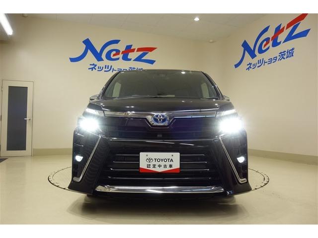 ヴォクシー ハイブリッドＺＳ　煌ＩＩＩ　１０型純正ナビ　フルセグＴＶ　ブルートゥース　ＤＶＤ再生　後席モニター　リヤカメラ　ＥＴＣ　スマートキー　シートヒーター　クルーズコントロール　ＬＥＤライト　両側電動ドア　セーフティセンス　アルミ（36枚目）