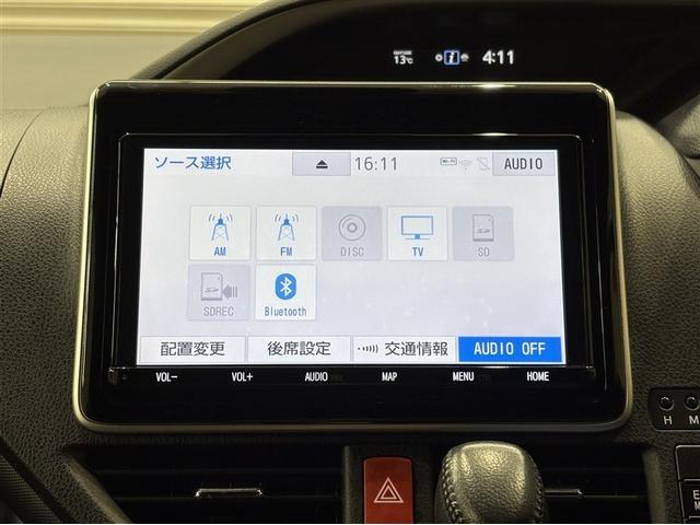 ヴォクシー ＺＳ　煌ＩＩ　９型純正ナビ　フルセグＴＶ　ブルートゥース　ＤＶＤ再生　後席モニター　リヤカメラ　ＥＴＣ　スマートキー　オートエアコン　クルーズコントロール　ＬＥＤライト　両側電動ドア　セーフティセンス　アルミ（15枚目）