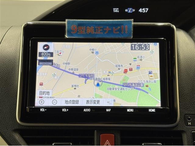 ノア ハイブリッドＳｉ　ダブルバイビーＩＩＩ　９型純正ナビ　フルセグＴＶ　ブルートゥース　ＤＶＤ再生　後席モニター　リヤカメラ　ＥＴＣ　スマートキー　シートヒーター　クルーズコントロール　ＬＥＤライト　両側電動ドア　セーフティセンス　アルミ（13枚目）