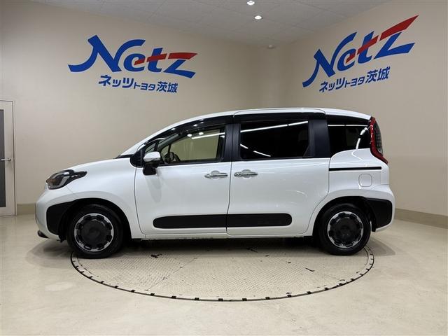 シエンタ ハイブリッドＺ　ディスプレイオーディオナビ　フルセグＴＶ　ブルートゥース　リヤカメラ　ＥＴＣ　ドライブレコーダー　スマートキー　オートエアコン　クルーズコントロール　ＬＥＤライト　両側電動ドア　セーフティセンス（11枚目）