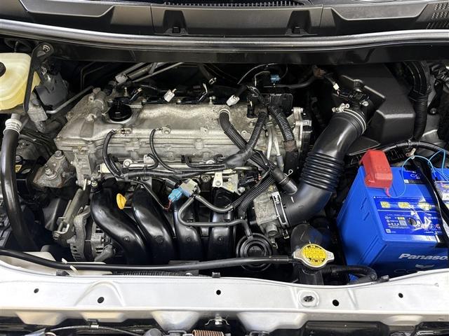 ヴォクシー ＺＳ　煌　両側パワースライドＤ　エアバック　セキュリティ　助手席エアバック　定期点検記録簿　インテリキー　寒冷地仕様　ダブルエアコン　エアコン　パワーステアリング　ナビＴＶ　パワーウィンドウ　ＨＤＤナビ　ＡＢＳ（34枚目）
