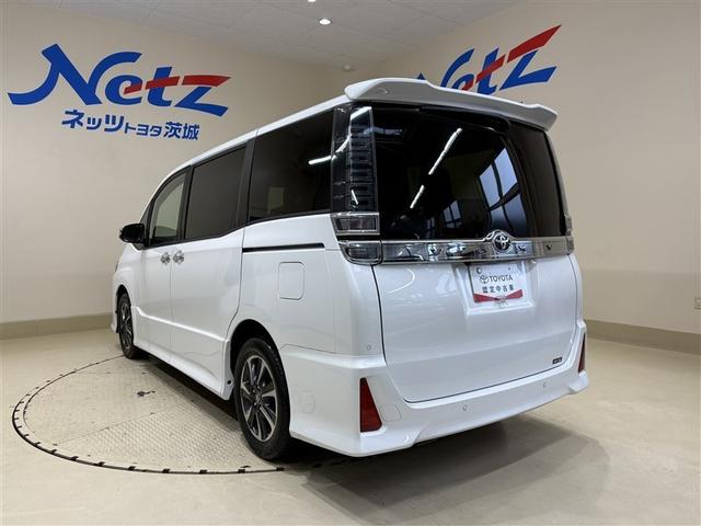 ヴォクシー ＺＳ　煌ＩＩ　スマートキー・プッシュスタート　バックガイドモニター　セキュリティアラーム　両側パワスラドア　１オーナー　ＥＴＣ車載器　地デジテレビ　記録簿付き　ＶＳＣ　ＬＥＤライト　助手席エアバック　ＡＣ　パワステ（10枚目）