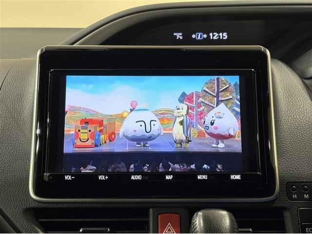 ヴォクシー ＺＳ　煌ＩＩ　スマートキー・プッシュスタート　バックガイドモニター　セキュリティアラーム　両側パワスラドア　１オーナー　ＥＴＣ車載器　地デジテレビ　記録簿付き　ＶＳＣ　ＬＥＤライト　助手席エアバック　ＡＣ　パワステ（15枚目）