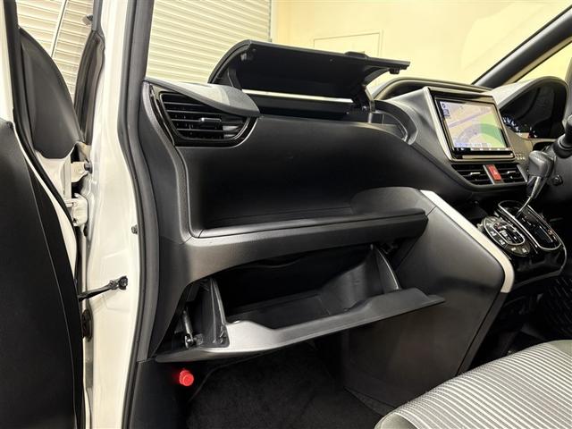 ヴォクシー ＺＳ　煌ＩＩ　スマートキー・プッシュスタート　バックガイドモニター　セキュリティアラーム　両側パワスラドア　１オーナー　ＥＴＣ車載器　地デジテレビ　記録簿付き　ＶＳＣ　ＬＥＤライト　助手席エアバック　ＡＣ　パワステ（28枚目）