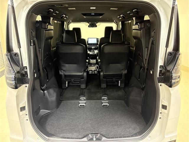 ヴォクシー ハイブリッドＳ－Ｚ　１００Ｖ電源　ディスプレイオーディオナビ　フルセグＴＶ　ブルートゥース　ＤＶＤ再生　後席モニター　リヤカメラ　ＥＴＣ　スマートキー　シートヒーター　クルーズコントロール　ＬＥＤライト　両側電動ドア（32枚目）