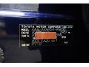 コーションプレートです。フレームナンバーやカラーコードなどが記載されています。