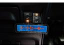 <運転席・助手席シートヒーター>座面と背もたれをすばやく温めるシートヒーターを内蔵。寒い時に身体を直接温めることができる嬉しい装備(≧▽≦)