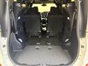 広々としたラゲージルーム！３列目が跳ね上げ式になっているので、跳ね上げて固定すればたくさんお荷物積めちゃいます。