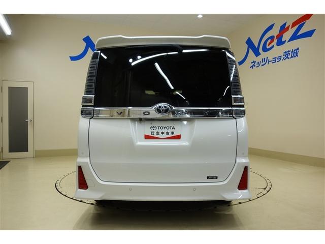 ヴォクシー ＺＳ　煌ＩＩＩ　９型純正ナビ　フルセグＴＶ　ブルートゥース　ＤＶＤ再生　後席モニター　リヤカメラ　ＥＴＣ　ドライブレコーダー　スマートキー　クルーズコントロール　ＬＥＤライト　両側電動ドア　セーフティセンス　アルミ（8枚目）