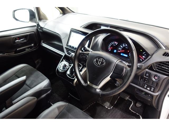 ヴォクシー ＺＳ　煌ＩＩＩ　９型純正ナビ　フルセグＴＶ　ブルートゥース　ＤＶＤ再生　後席モニター　リヤカメラ　ＥＴＣ　ドライブレコーダー　スマートキー　クルーズコントロール　ＬＥＤライト　両側電動ドア　セーフティセンス　アルミ（26枚目）