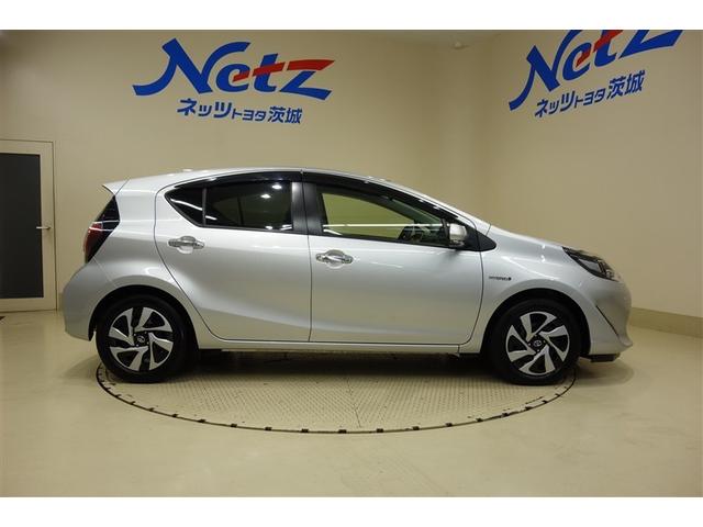 アクア Sスタイルブラック 純正ナビ ワンセグTV ブルートゥース 全周囲カメラ ETC スマートキー&プッシュスタート オートエアコン LEDライト パーキングサポートブレーキ セーフティセンス ロングラン保証(6枚目)