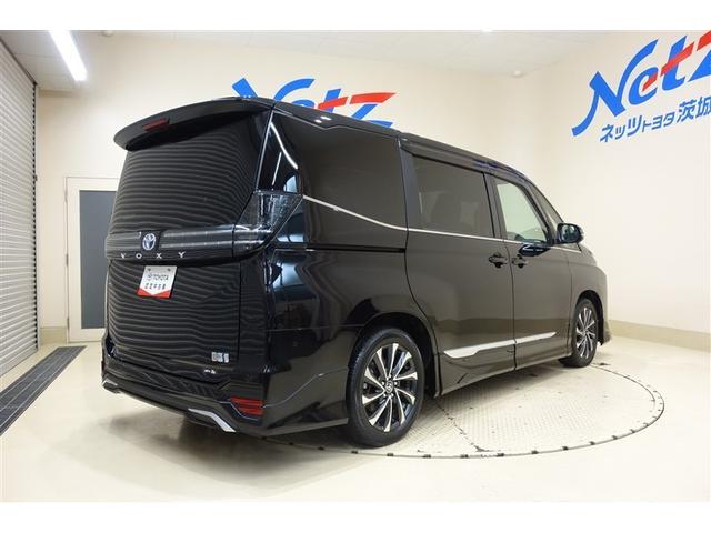 ヴォクシー ハイブリッドS-Z 100V電源 フルエアロ ディスプレイオーディオナビ フルセグTV ブルートゥース DVD再生 後席モニター 全周囲カメラ ETC スマートキー シートヒーター クルーズコントロール LEDライト(6枚目)