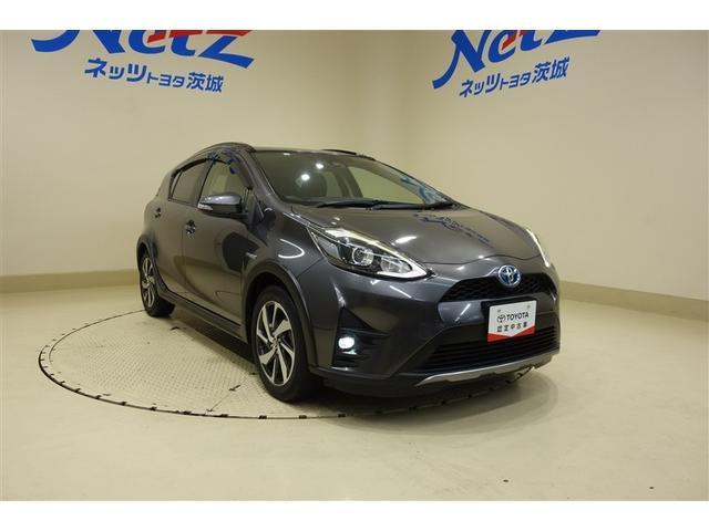 アクア クロスオーバー 純正ナビ フルセグTV ブルートゥース DVD再生 リヤカメラ ETC スマートキー&プッシュスタート オートエアコン パワーステアリング パワーウインドウ LEDライト セーフティセンス アルミ(5枚目)