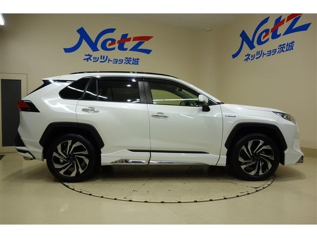 ＲＡＶ４ ハイブリッドＧ　フルエアロ　９型純正ナビ　フルセグＴＶ　ブルートゥース　ＤＶＤ再生　リヤカメラ　ＥＴＣ　ドライブレコーダー　シートヒーター　クルーズコントロール　ＬＥＤライト　電動バックドア　セーフティセンス　アルミ（6枚目）