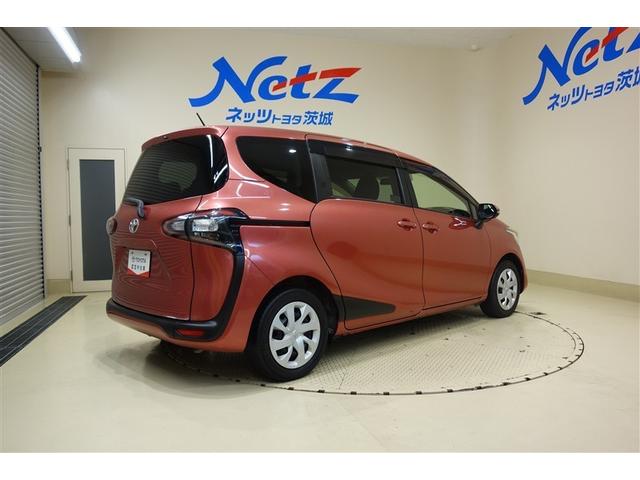 シエンタ Ｇ　純正ナビ　フルセグＴＶ　ブルートゥース　ＤＶＤ再生　リヤカメラ　ＥＴＣ　スマートキー＆プッシュスタート　オートエアコン　シートヒーター　アイドリングストップ　ＬＥＤライト　両側電動ドア　ロングラン保証（7枚目）