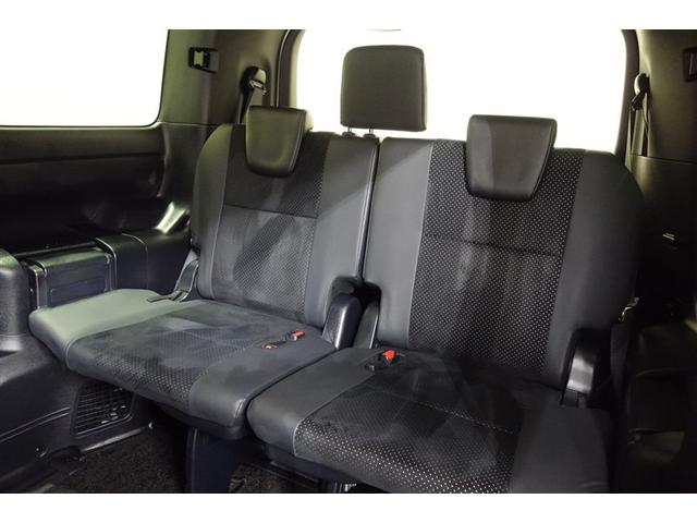 ヴォクシー ＺＳ　煌ＩＩＩ　９型純正ナビ　フルセグＴＶ　ブルートゥース　ＤＶＤ再生　後席モニター　リヤカメラ　ＥＴＣ　スマートキー　オートエアコン　クルーズコントロール　ＬＥＤライト　両側電動ドア　セーフティセンス　アルミ（29枚目）