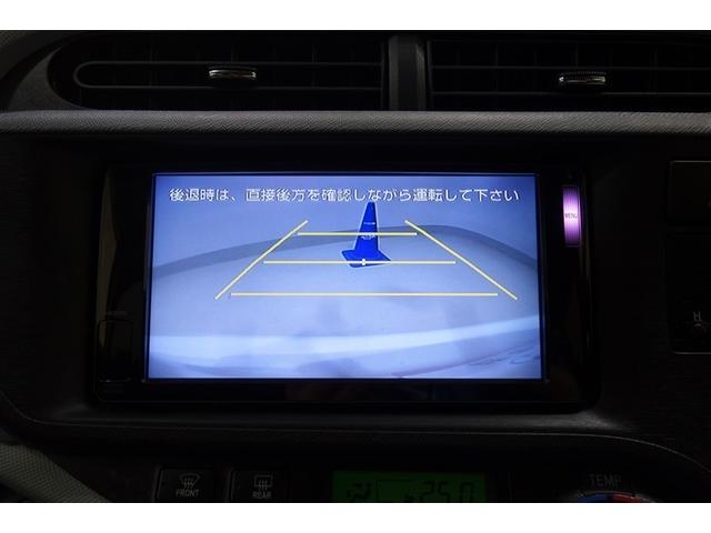 アクア Ｓ　純正ナビ　フルセグＴＶ　ブルートゥース　リヤカメラ　ＥＴＣ　スマートキー＆プッシュスタート　オートエアコン　デュアルエアバッグ　パワーステアリング　パワーウィンドウ　パンク修理キット　ロングラン保証（15枚目）