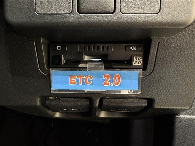 ルーミー カスタムG 純正ナビ フルセグTV ブルートゥース DVD再生 全周囲カメラ ETC スマートキー オートエアコン シートヒーター 両側電動ドア LEDライト クルーズコントロール スマートアシスト アルミ(17枚目)