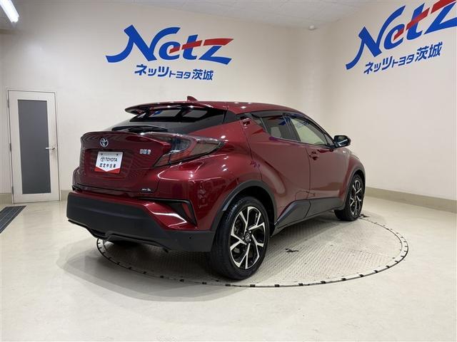 Ｃ－ＨＲ Ｇ　ハーフ革　ＴＳＳ　アイドルストップ　ＤＶＤ再生可　定期点検記録簿　ＬＥＤヘッド　バックモニタ　イモビライザー　ナビ＆ＴＶ　ＥＴＣ付　キーフリーシステム　スマキー　横滑り防止機能　クルーズＣ　エアバッグ（8枚目）