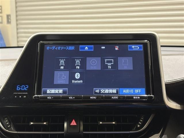 Ｃ－ＨＲ Ｇ　ハーフ革　ＴＳＳ　アイドルストップ　ＤＶＤ再生可　定期点検記録簿　ＬＥＤヘッド　バックモニタ　イモビライザー　ナビ＆ＴＶ　ＥＴＣ付　キーフリーシステム　スマキー　横滑り防止機能　クルーズＣ　エアバッグ（14枚目）