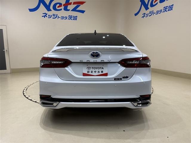 カムリ Ｇレザーパッケージ　衝突被害軽減　定期点検記録簿　ＬＥＤランプ　ナビＴＶ　横滑り防止　本革シート　電動シート　地デジＴＶ　イモビライザー　エアバッグ　キーフリー　メモリ－ナビ　オートクルーズ　ＡＢＳ　オートエアコン（9枚目）