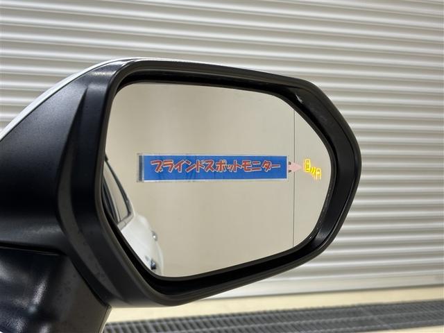 カムリ Ｇレザーパッケージ　衝突被害軽減　定期点検記録簿　ＬＥＤランプ　ナビＴＶ　横滑り防止　本革シート　電動シート　地デジＴＶ　イモビライザー　エアバッグ　キーフリー　メモリ－ナビ　オートクルーズ　ＡＢＳ　オートエアコン（25枚目）