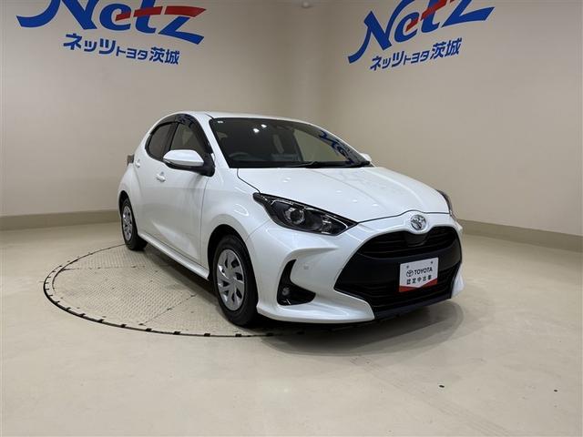 ヤリス Ｘ　ＰＣＳ　スマートキーシステム　横滑り防止装置付き　記録簿有　ワイヤレスキー　盗難防止　サイドエアバック　エアコン　Ｗエアバッグ　パワーウインドウ　パワステ　運転席エアバッグ　１オーナー　ＡＢＳ（7枚目）